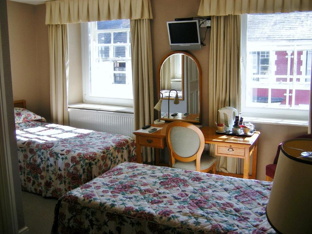 The Kings Head Hotel Abergavenny Kamer foto